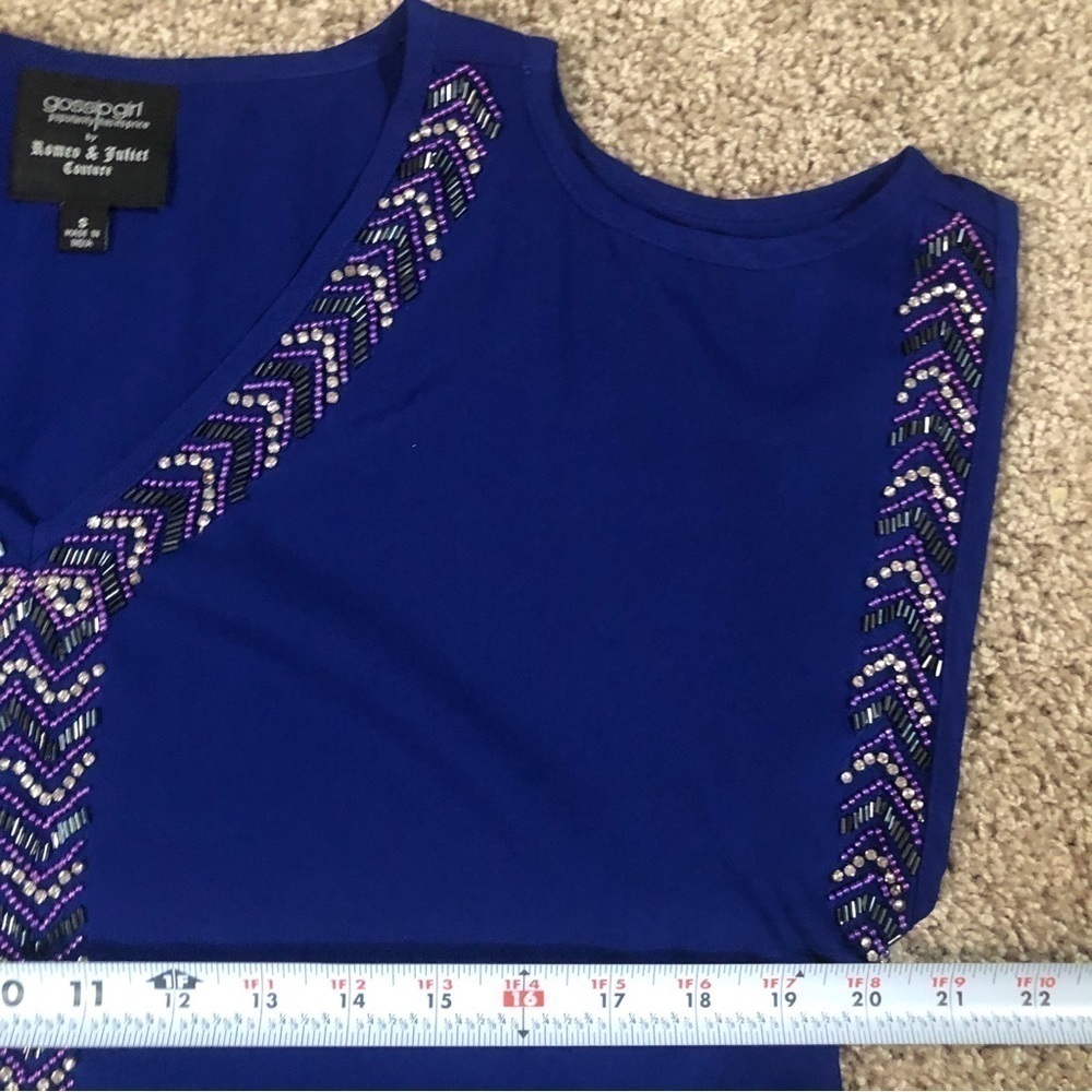 Romeo & Juliet Couture Gossip Girl Beaded Blue Cold Shoulder Top Small - Picture 8 of 8